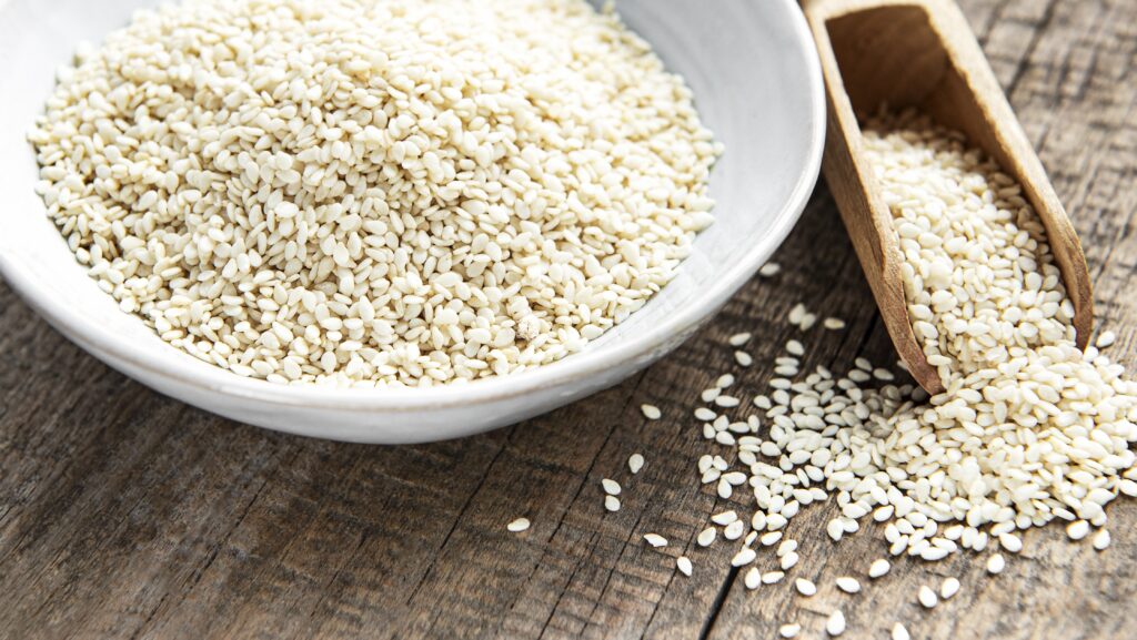 Buying Sesame Seeds in Bulk from India: What UAE Importers Should Know